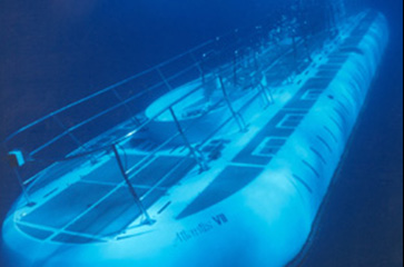 アトランティス潜水艦 写真