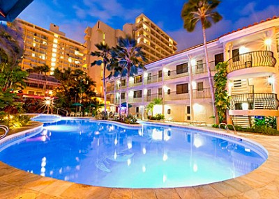 オアフ島 ホノルル 羽田発 カップルおすすめ ワイキキ サンドビラ ホテル6日間 家から離れた家 全長21メートルの流れるプール 足湯 スパなど施設充実のリーズナブルホテルでハワイライフを満喫 ハワイ旅行 ツアー専門店 ファーストワイズ オアフ島 ホノルル 羽田発 カップルおすすめ ワイキキ サンドビラ ホテル6日間 家から離れた家 全長21メートルの流れるプール 足湯 スパなど施設充実のリーズナブルホテルでハワイライフを満喫 ハワイ旅行 ツアー専門店 ファーストワイズ