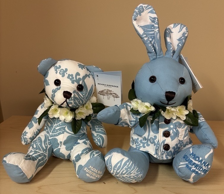 モアナサーフライダー限定アロハプリントのぬいぐるみ